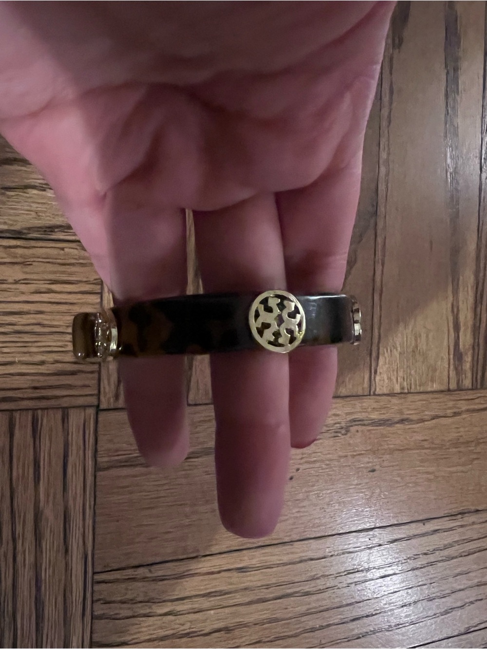 Tortoiseshell Resin Bangle Bracelet - Gold Accent